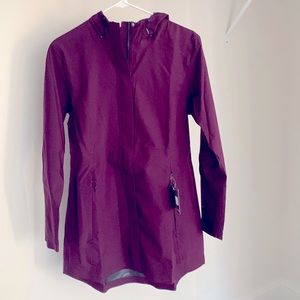 Brand new - burgundy - Eddie Bauer - Cloud Cap Parka.